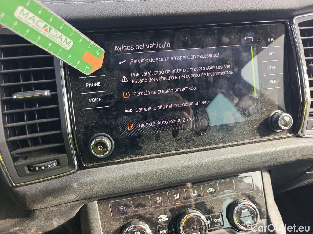  Skoda  Kodiaq SKODA  / 2021 / 5P / todoterreno 1.5 TSI 110KW (150cv) 4x2 Ambition #42