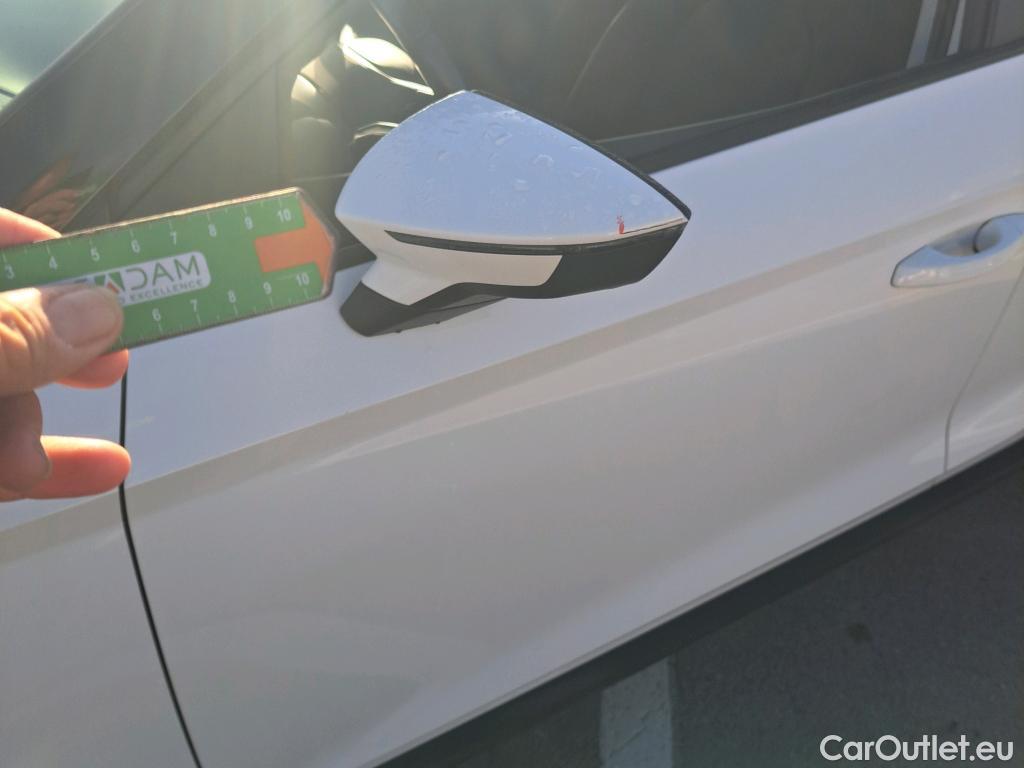  Seat  Arona SEAT  / 2017 / 5P / todoterreno 1.0 TSI 81kW (110CV) Style Plus (AC) #6