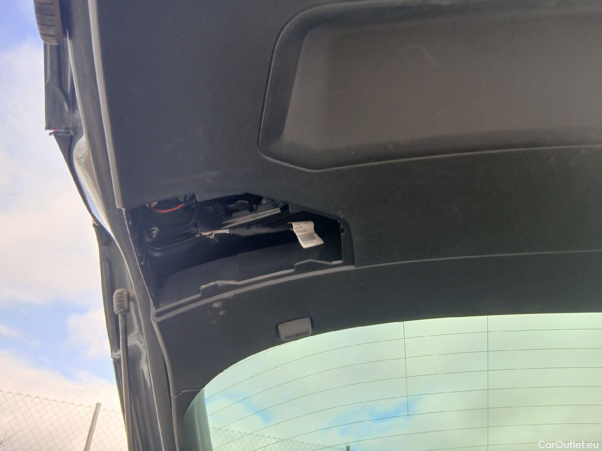  Seat  ATECA SEAT  1.5 TSI 110kW DSG S&S Style Go #51