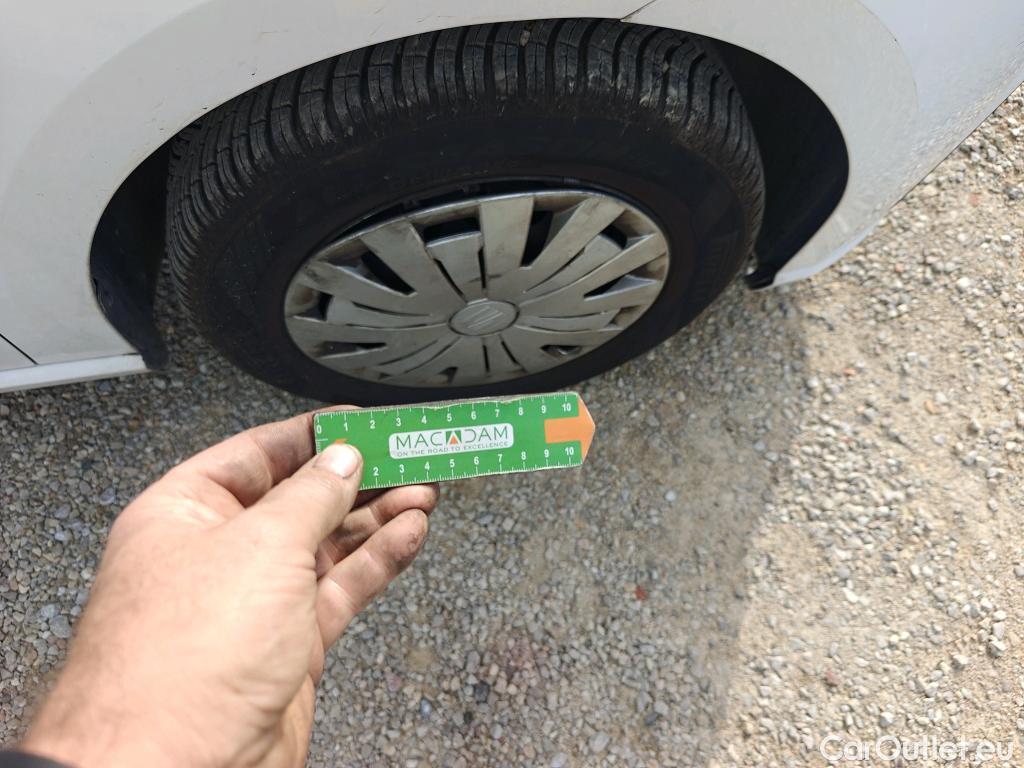  Seat  Ibiza SEAT  / 2017 / 5P / berlina con portón 1.0 MPI 59kW (80CV) Reference Plus(SP) #17