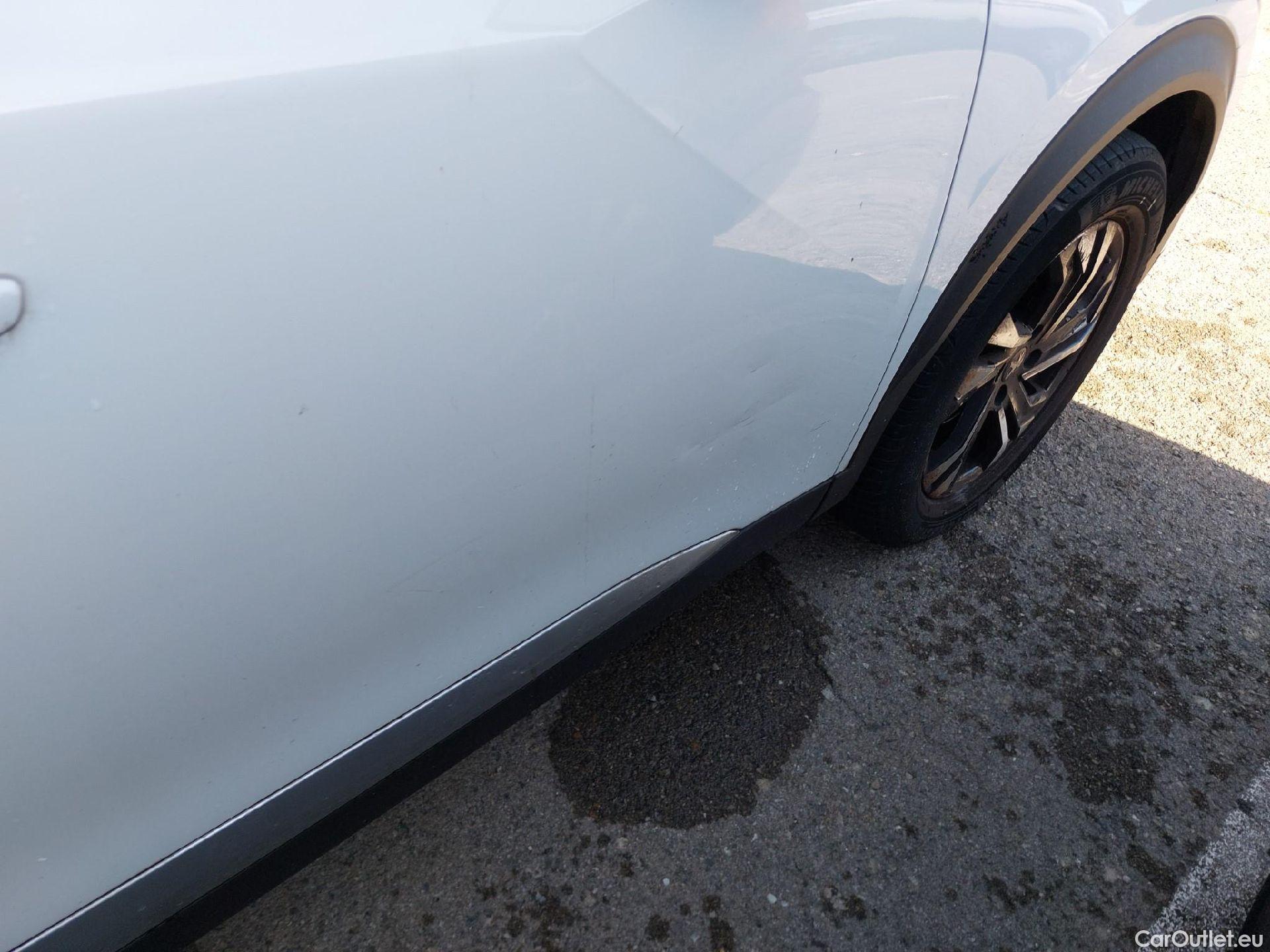  Peugeot  2008  Allure Pack 1.5 HDi 110CV MT6 E6d #32