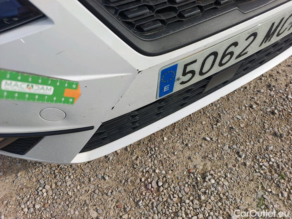  Seat  Ibiza SEAT  / 2017 / 5P / berlina con portón 1.0 MPI 59kW (80CV) Reference Plus(SP) #10