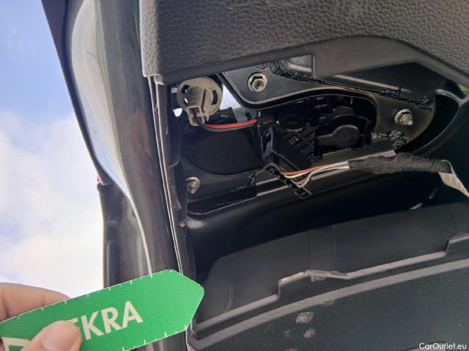  Seat  ATECA SEAT  1.5 TSI 110kW DSG S&S Style Go #50