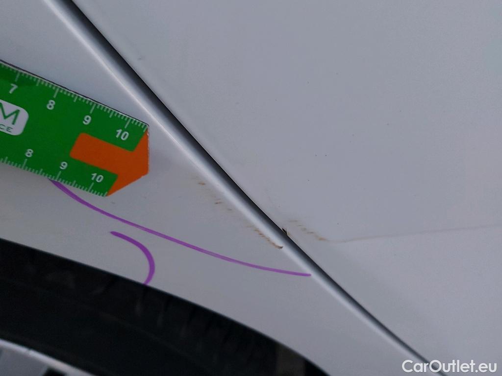  Renault  Clio RENAULT  / 2016 / 5P / berlina con portón Business dCi 66kW (90CV) -18 (AC) #16