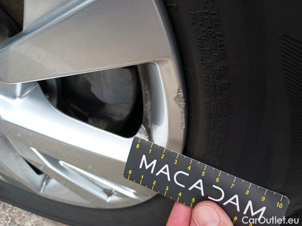  Peugeot  3008  Active Pack 1.5 HDi 130CV MT6 E6d #19