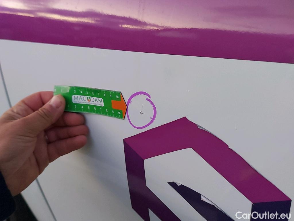  Renault  Clio RENAULT  / 2016 / 5P / berlina con portón Business dCi 66kW (90CV) -18 (AC) #13