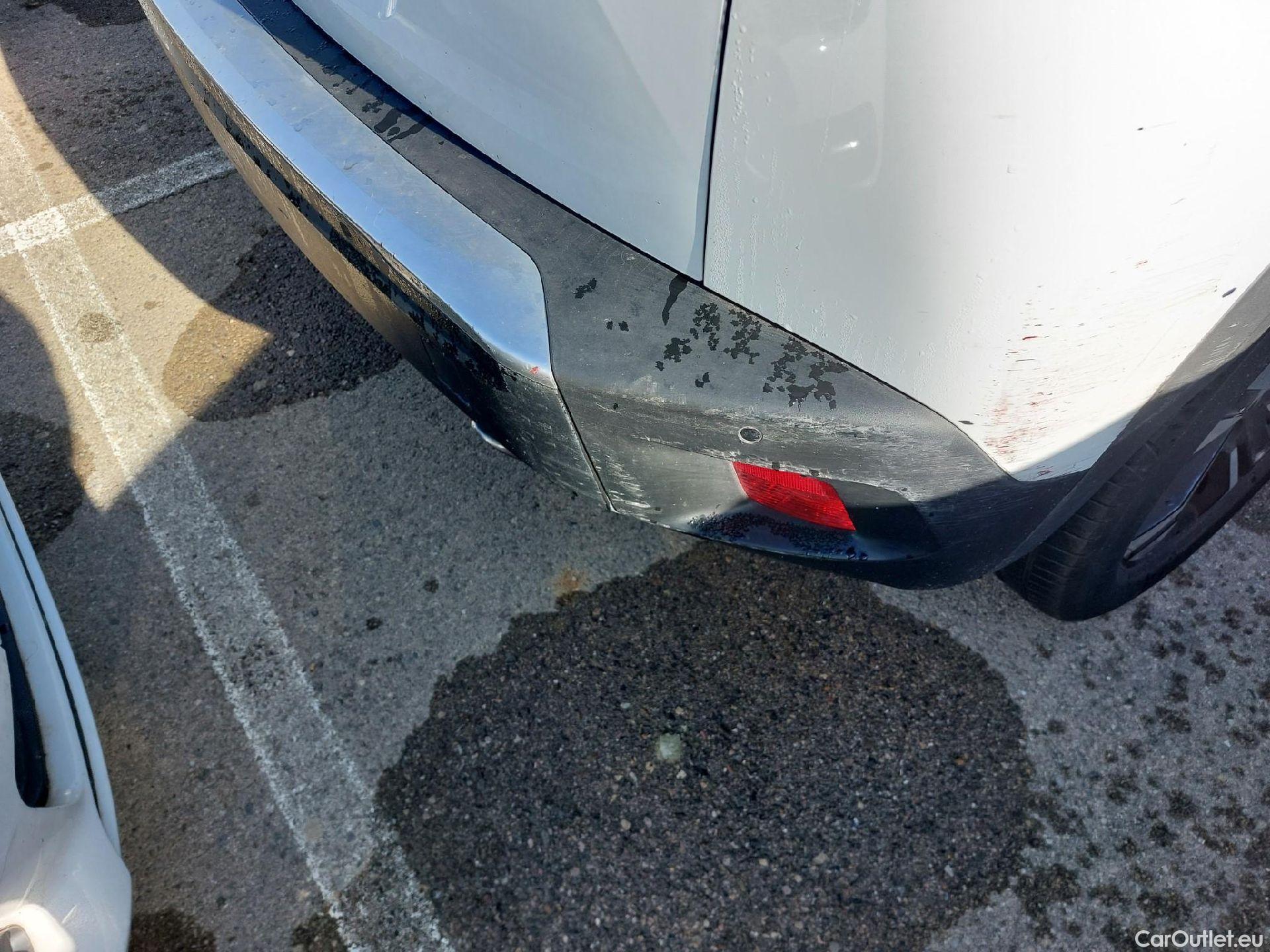  Peugeot  2008  Allure Pack 1.5 HDi 110CV MT6 E6d #23