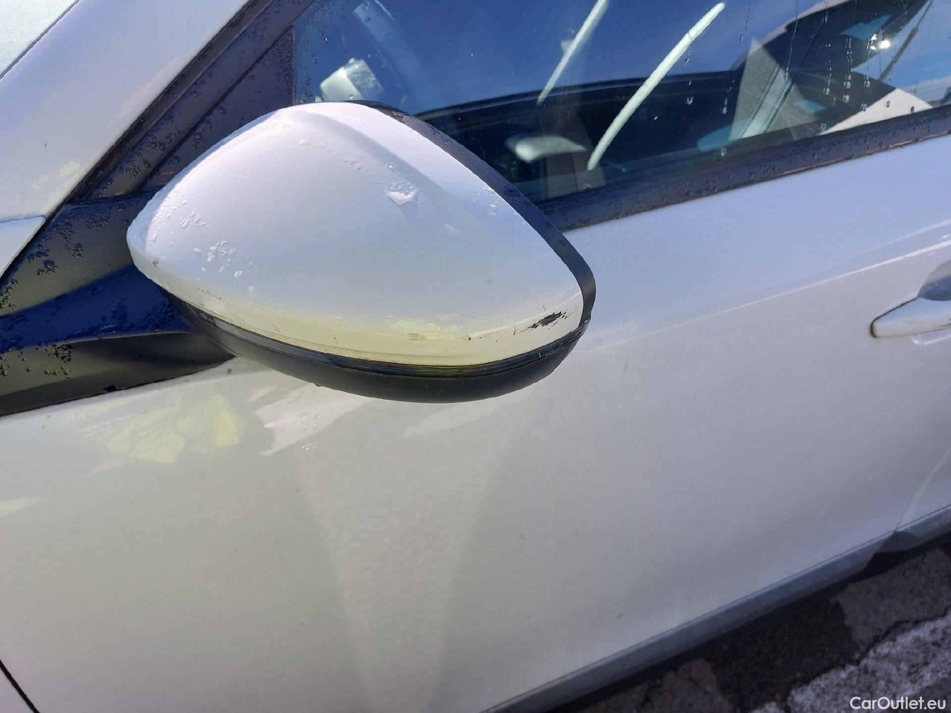  Peugeot  2008  Allure Pack 1.5 HDi 110CV MT6 E6d #7