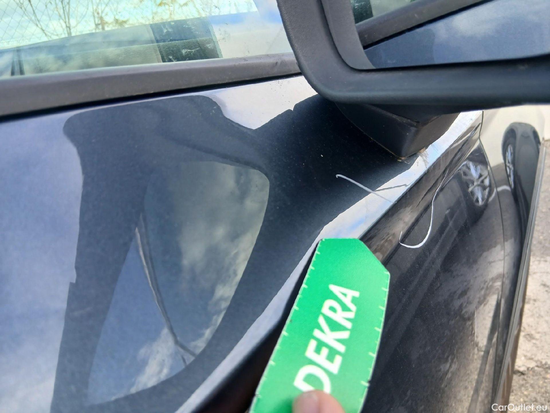  Seat  ATECA SEAT  1.5 TSI 110kW DSG S&S Style Go #60