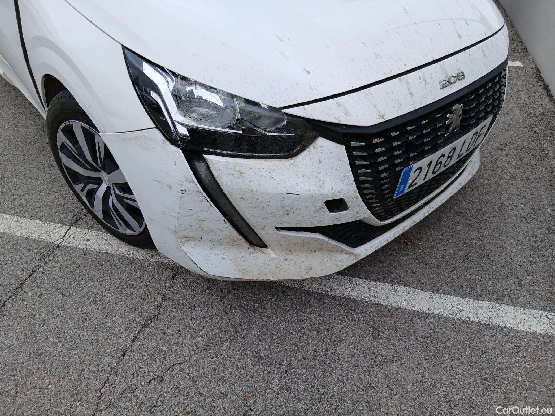  Peugeot  208 PEUGEOT  / 2019 / 5P / berlina con portón BlueHDi 73kW (100CV) Active #3
