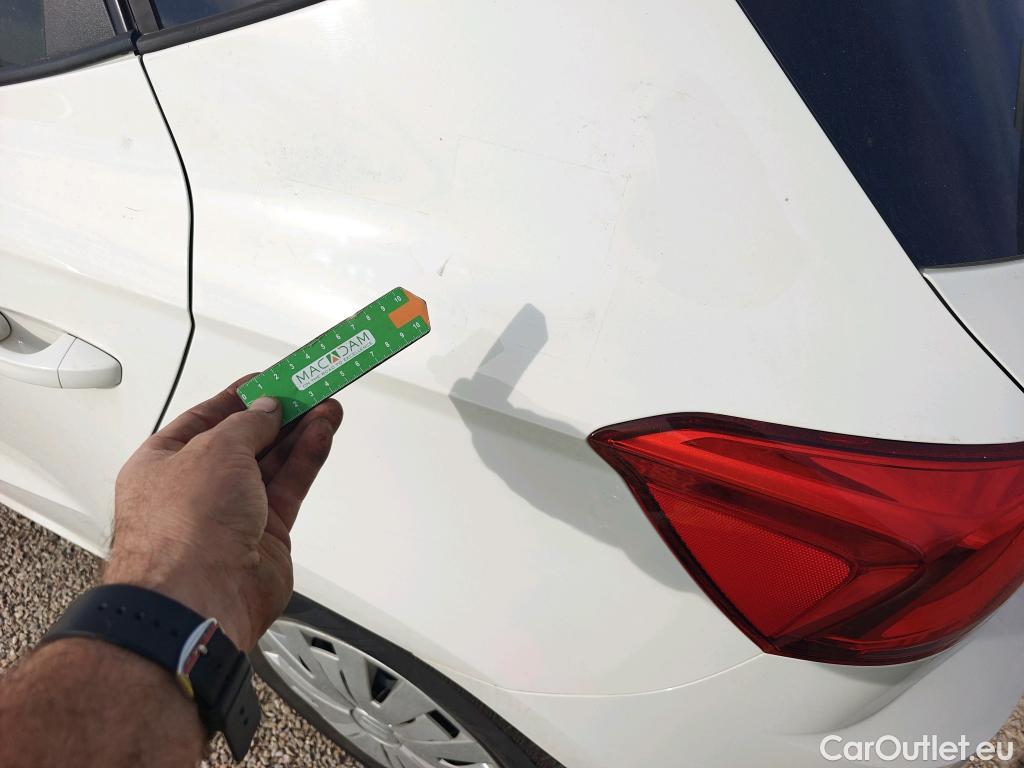  Seat  Ibiza SEAT  / 2017 / 5P / berlina con portón 1.0 MPI 59kW (80CV) Reference Plus(SP) #24