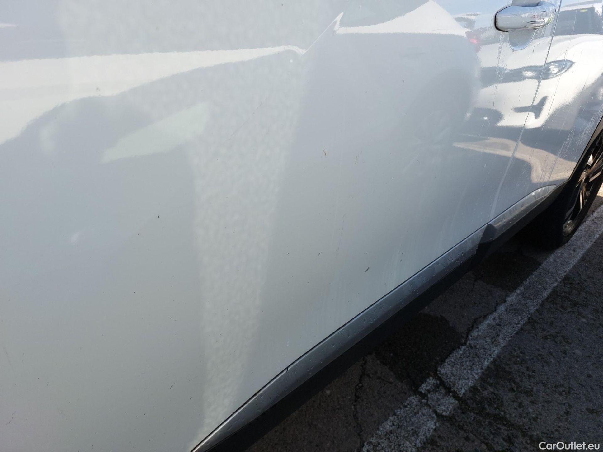  Peugeot  2008  Allure Pack 1.5 HDi 110CV MT6 E6d #11