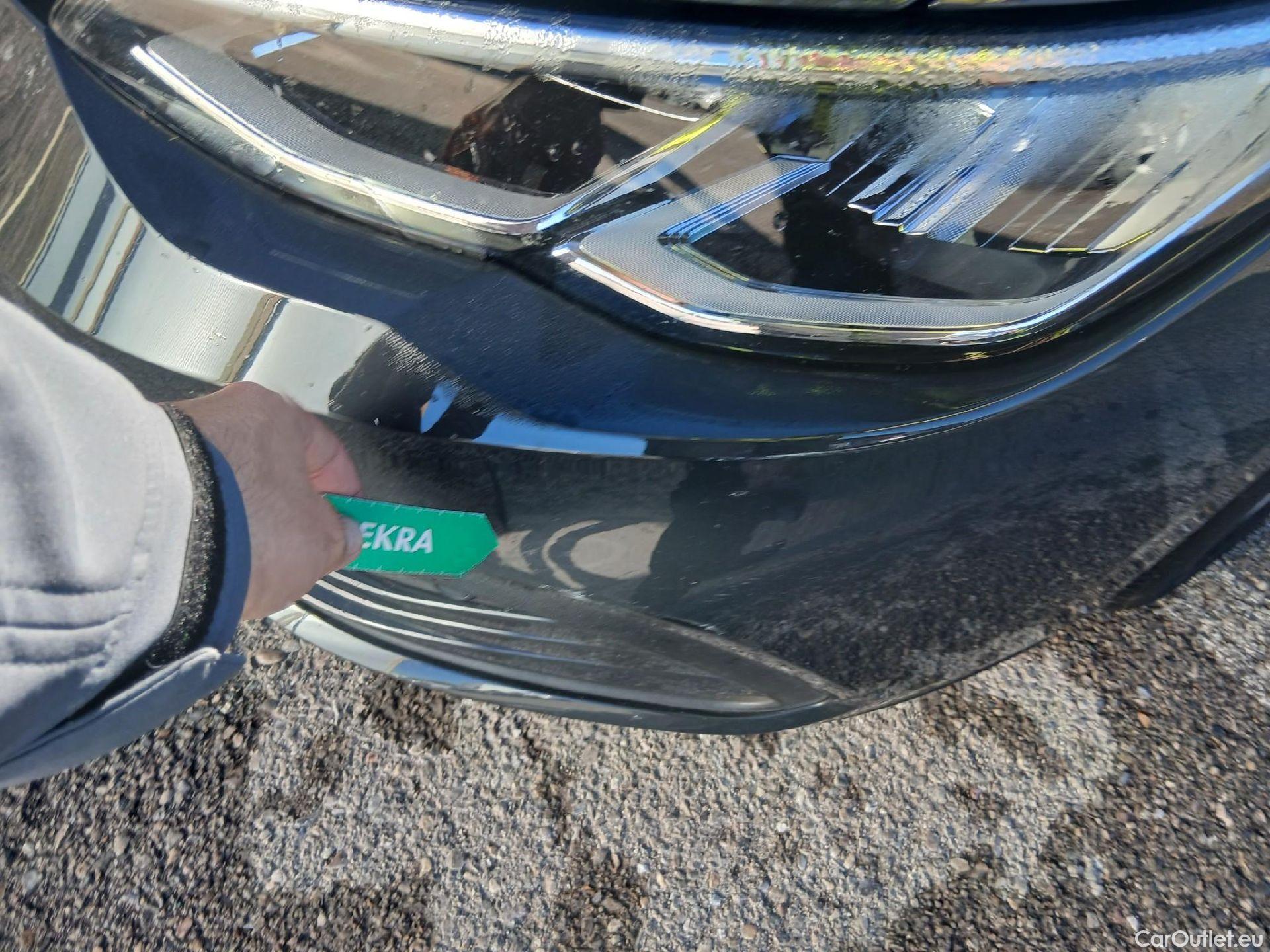  Volkswagen  Golf  VOLKSWAGEN / 2020 / 5P / berlina con portón 2.0 TDI 85kW (115CV) #1