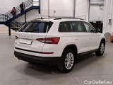  Skoda  Kodiaq SKODA  / 2016 / 5P / SUV 2.0 TDI EVO SCR S-TECH DSG 4WD #2