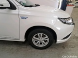  Mitsubishi  Outlander Mitsubishi  PHEV Pure 5d #8