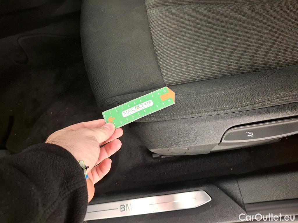  Bmw  Serie 1 BMW Série 1 / 2019 / 5P / Berline 116i DKG7 Business Design #4