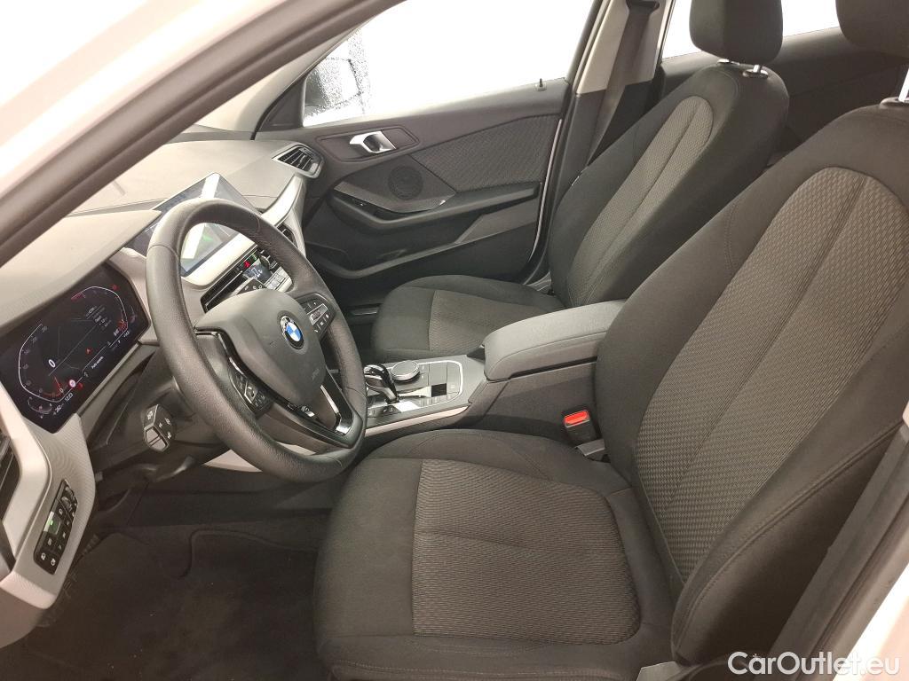  Bmw  Serie 1 BMW Série 1 / 2019 / 5P / Berline 116i DKG7 Business Design #3