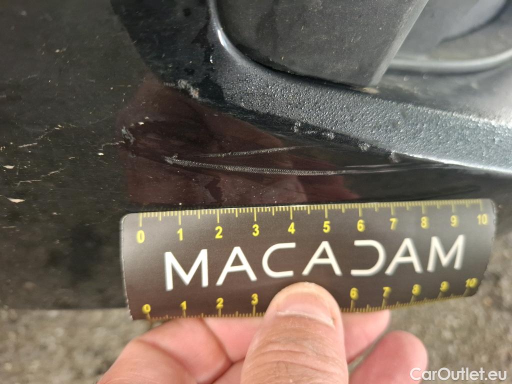  Bmw  Serie 1 BMW Série 1 / 2019 / 5P / Berline 116i Business Design #3