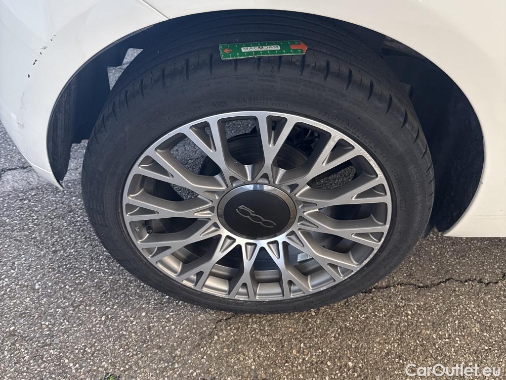  Fiat  500 FIAT  2015 3P Berline 10 70ch BSG Star #20