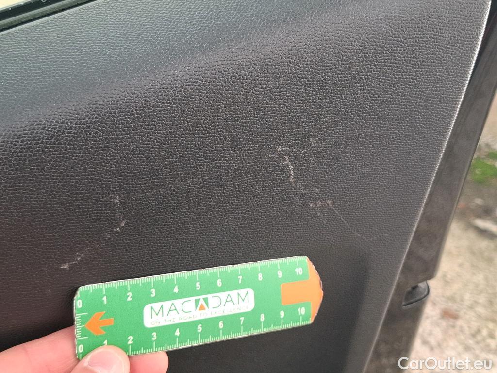  Peugeot  2008  Allure Business 1.2 PureTech 130CV BVM6 E6d #42