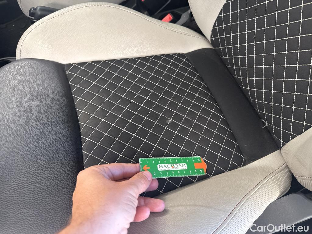  Fiat  500 FIAT  2015 3P Berline 10 70ch BSG Star #37