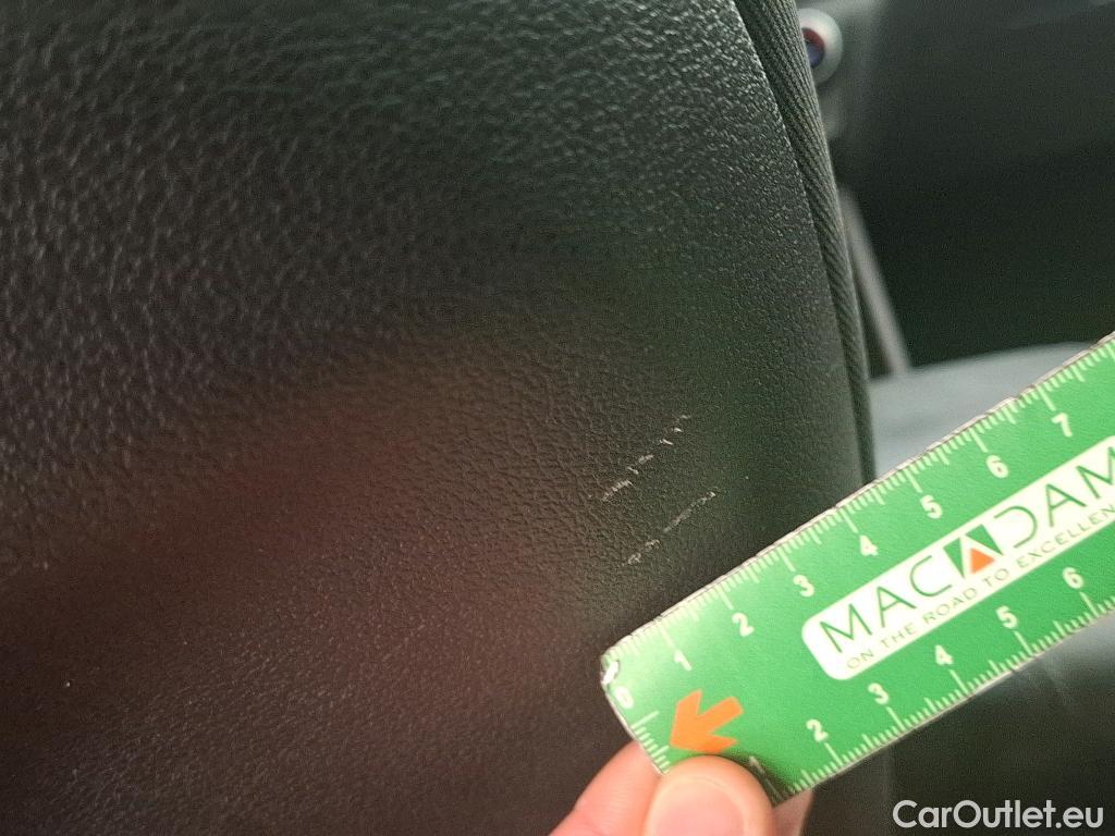  Hyundai  Tucson HYUNDAI  / 2018 / 5P / SUV 1.6 CRDI 136 HYBRID 48V DCT-7 CREATIVE #10