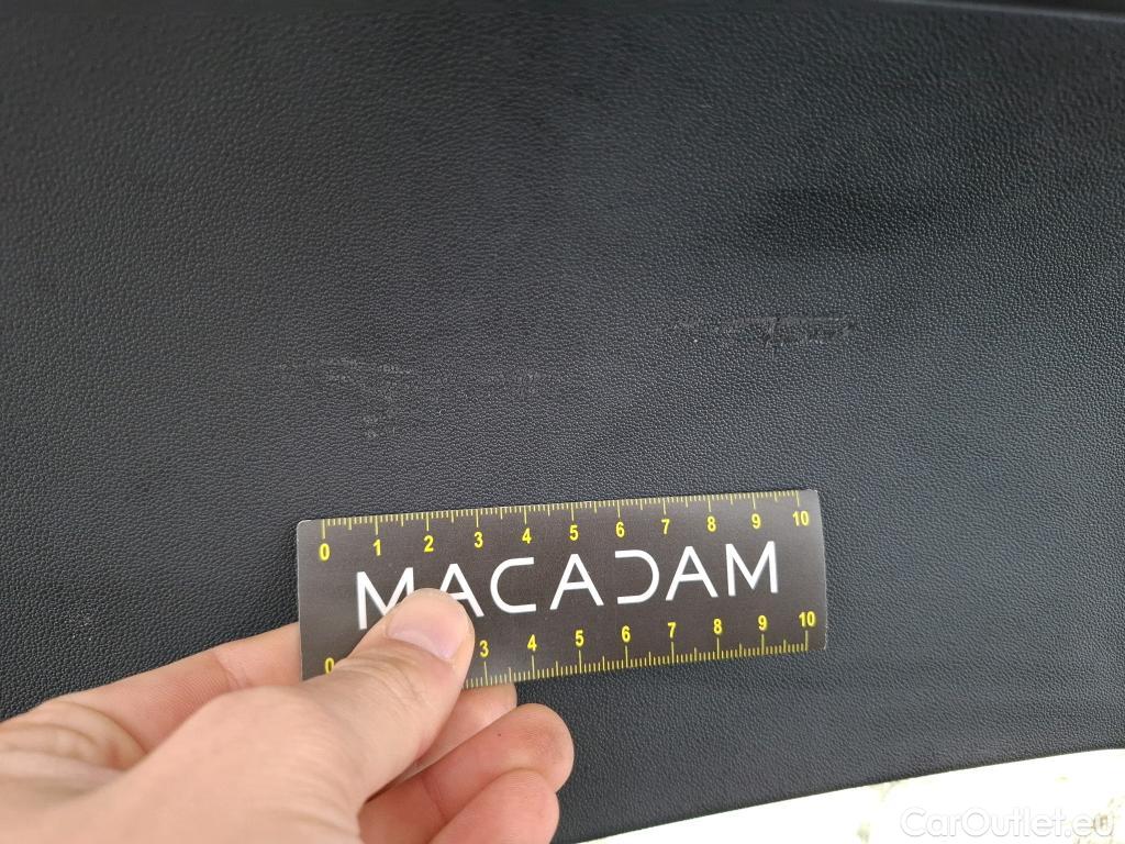  Citroen  C3  Société Feel 1.2 PureTech 80CV BVM5 E6d #36