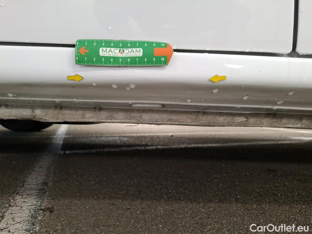  Citroen  Berlingo CITROEN  / 2018 / 4P / Fourgonnette M 650kg BlueHDi 75 S&S BVM Club #3