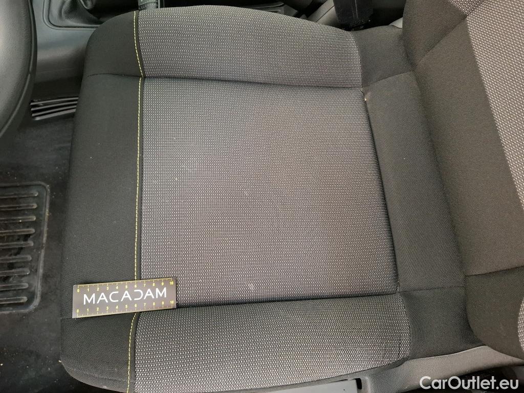  Citroen  C3  Société Feel 1.2 PureTech 80CV BVM5 E6d #52