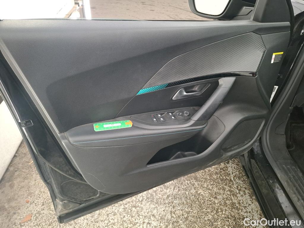  Peugeot  2008  Allure Business 1.2 PureTech 130CV BVM6 E6d #55