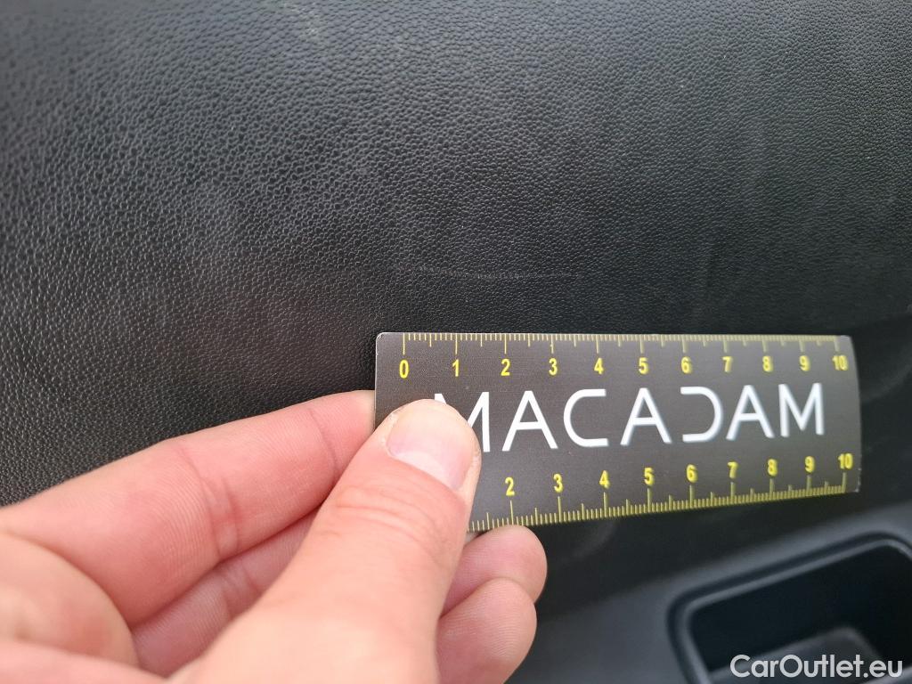  Citroen  C3  Société Feel 1.2 PureTech 80CV BVM5 E6d #34