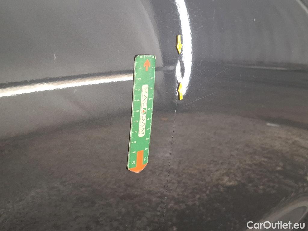  Hyundai  Tucson HYUNDAI  / 2018 / 5P / SUV 1.6 CRDI 136 HYBRID 48V DCT-7 CREATIVE #24