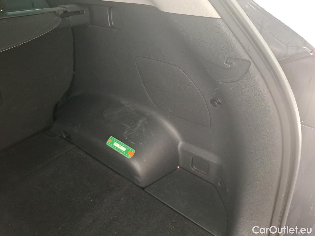  Hyundai  Tucson HYUNDAI  / 2018 / 5P / SUV 1.6 CRDI 136 HYBRID 48V DCT-7 CREATIVE #12