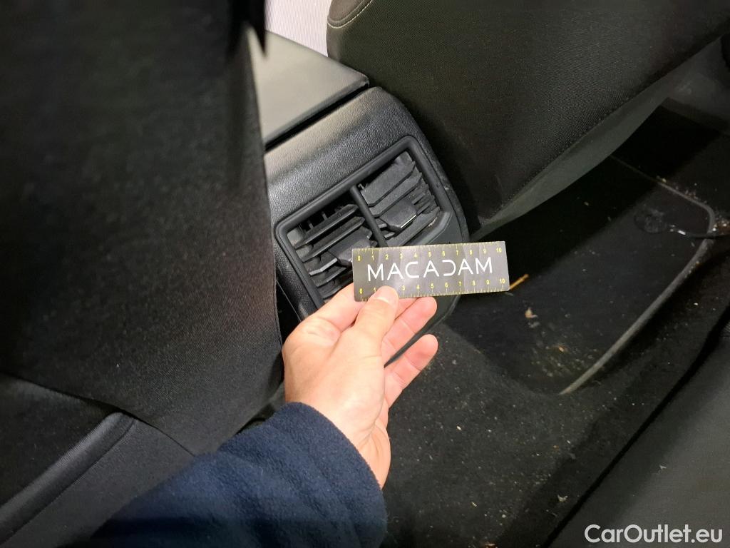  Seat  Leon SEAT  Sportstourer / 2020 / 5P / Break 2.0 TDI 150 DSG S&S Style Business #73