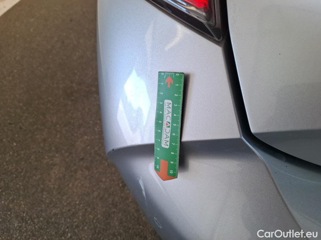  Toyota  Corolla TOYOTA  / 2018 / 5P / Berline Hybride 184h Dynamic Business Beyond Zer #10