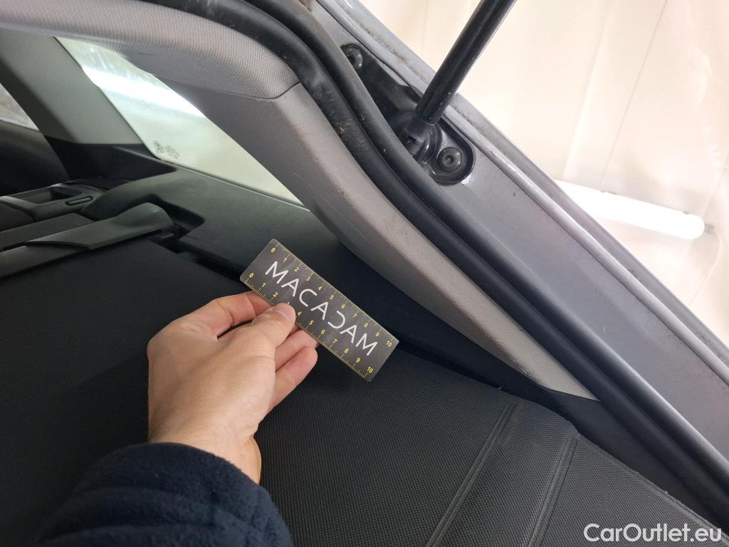  Seat  Leon SEAT  Sportstourer / 2020 / 5P / Break 2.0 TDI 150 DSG S&S Style Business #50