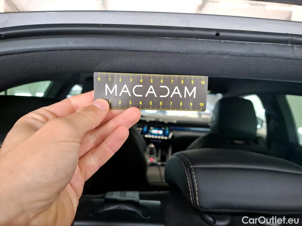  Peugeot  508 PEUGEOT  / 2018 / 5P / Berline HYBRID 225 E-EAT8 GT #38