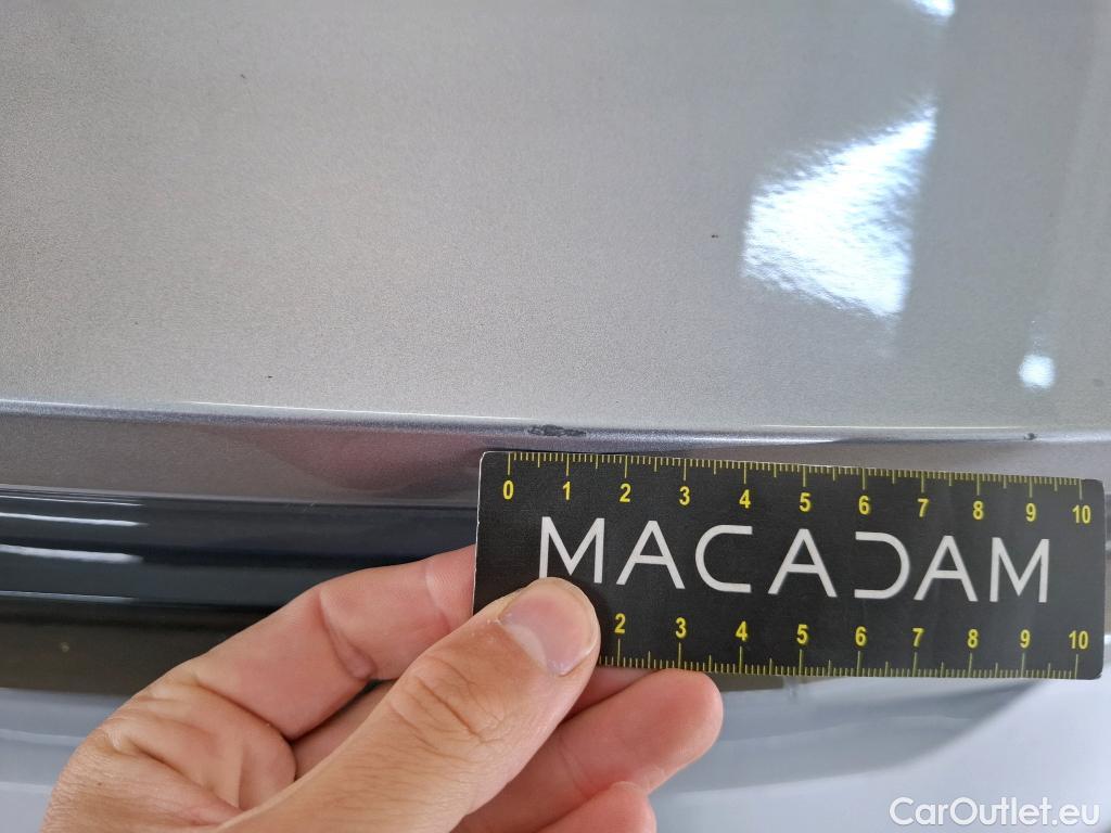  Peugeot  508 PEUGEOT  / 2018 / 5P / Berline HYBRID 225 E-EAT8 GT #47