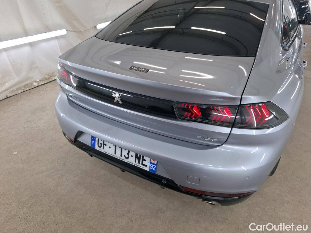 Peugeot  508 PEUGEOT  / 2018 / 5P / Berline HYBRID 225 E-EAT8 GT #51