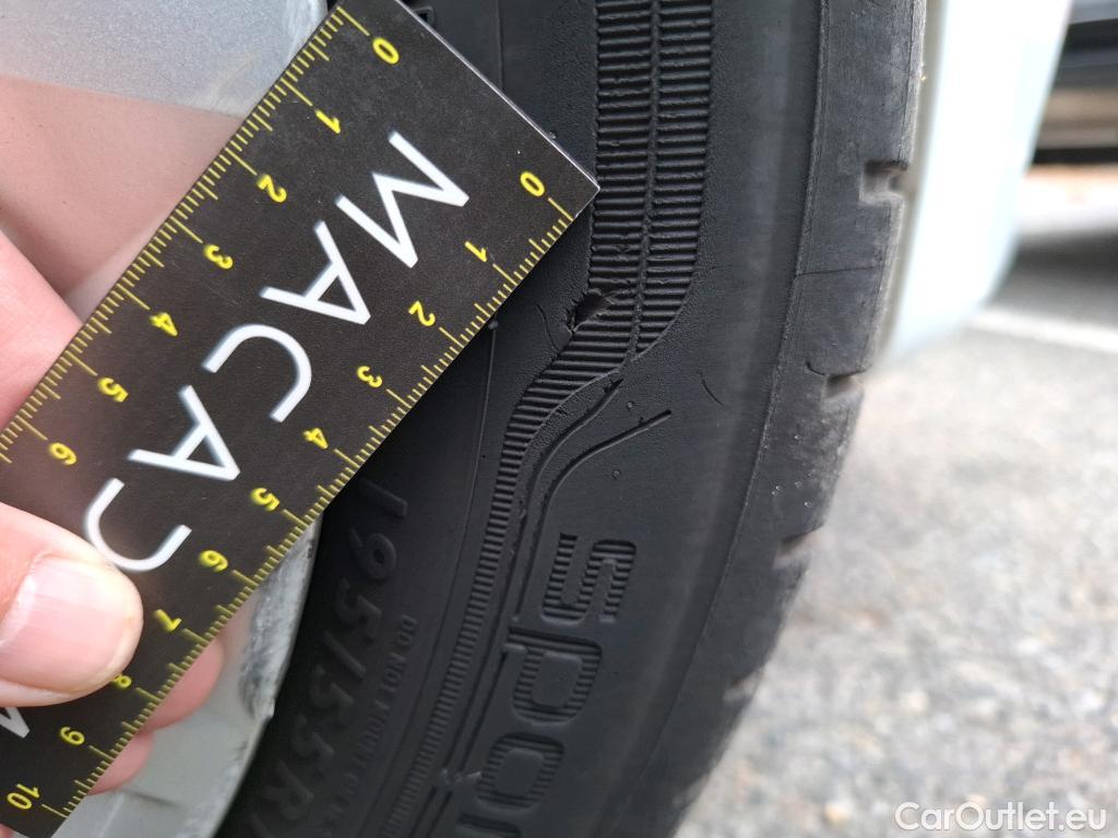  Renault  Clio  V Business 1.0 TCe 90CV BVM6 E6d #8