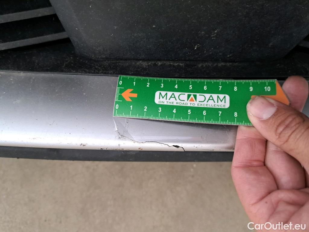  Peugeot  5008  Road Trip 1.5 HDi 130CV BVA8 7 Sieges E6d #2