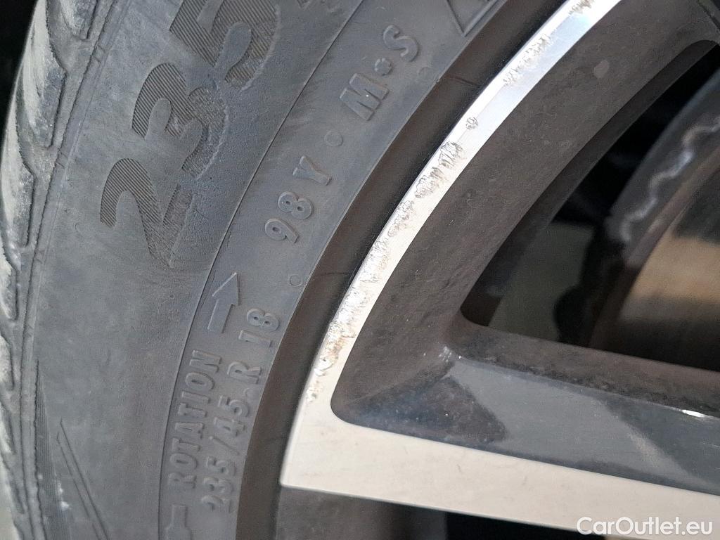  Peugeot  508 PEUGEOT  / 2018 / 5P / Berline HYBRID 225 E-EAT8 GT #8