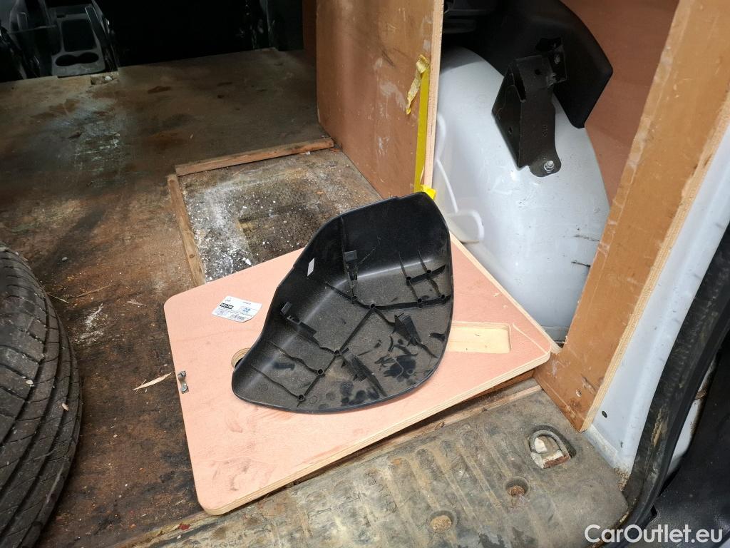  Renault  Kangoo RENAULT  Express VU 3p Fourgonnette L1 - GENERIQUE 1.6 16V 105 #18