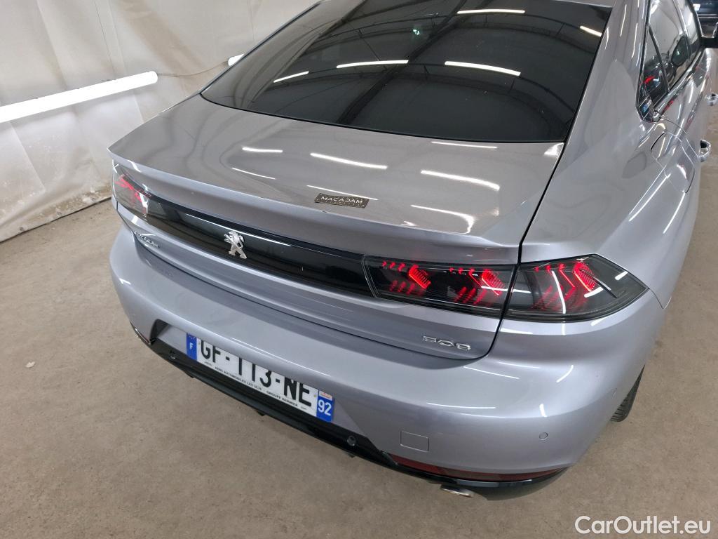 Peugeot  508 PEUGEOT  / 2018 / 5P / Berline HYBRID 225 E-EAT8 GT #46