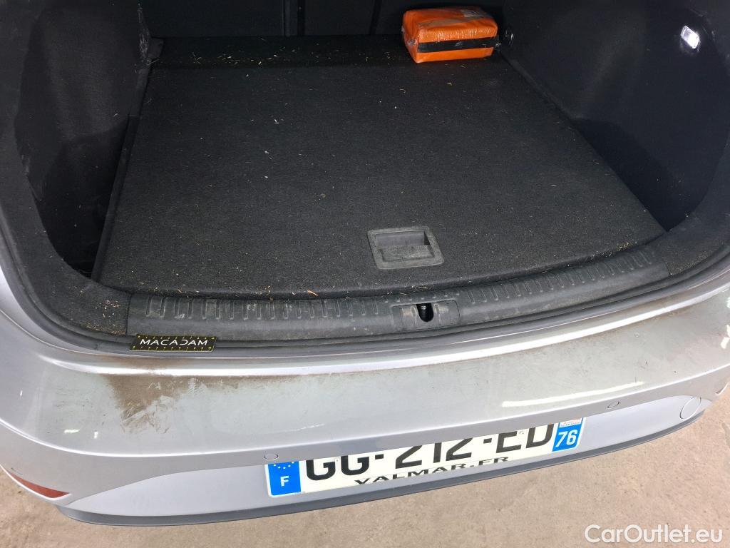  Seat  Leon SEAT  Sportstourer / 2020 / 5P / Break 2.0 TDI 150 DSG S&S Style Business #70