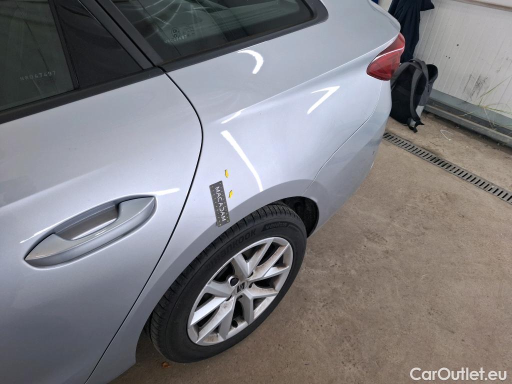  Seat  Leon SEAT  Sportstourer / 2020 / 5P / Break 2.0 TDI 150 DSG S&S Style Business #65