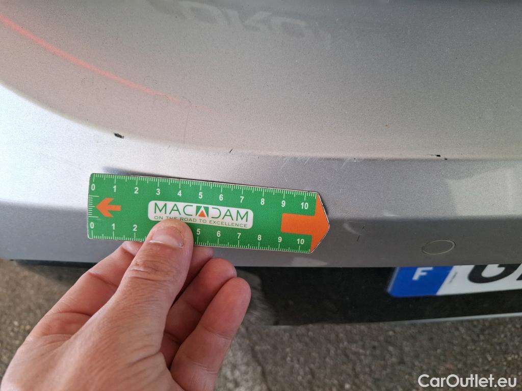  Toyota  Corolla TOYOTA  / 2018 / 5P / Berline Hybride 184h Dynamic Business Beyond Zer #2