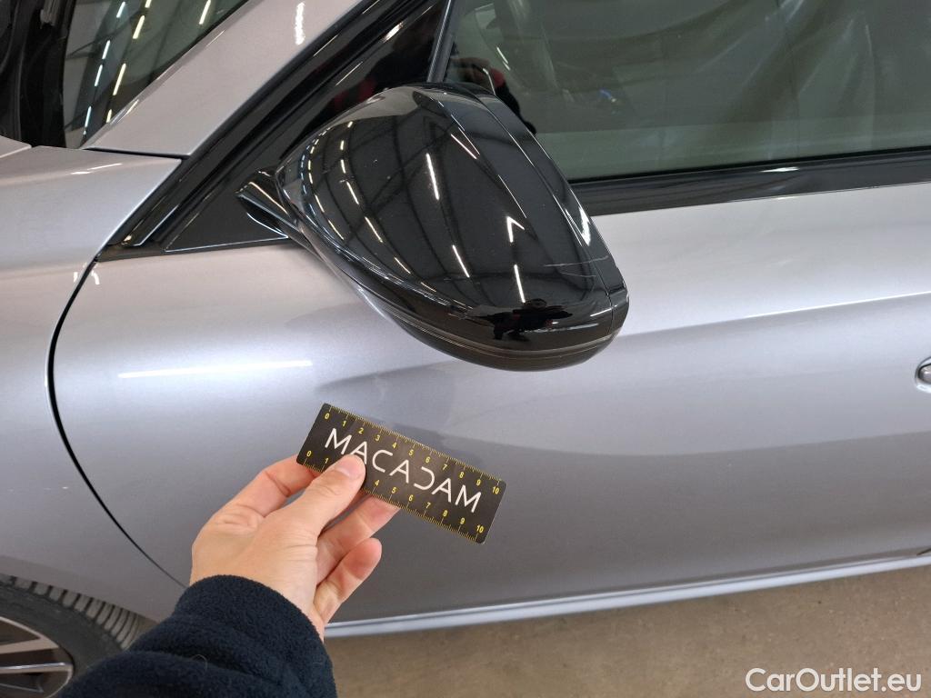  Peugeot  508 PEUGEOT  / 2018 / 5P / Berline HYBRID 225 E-EAT8 GT #30