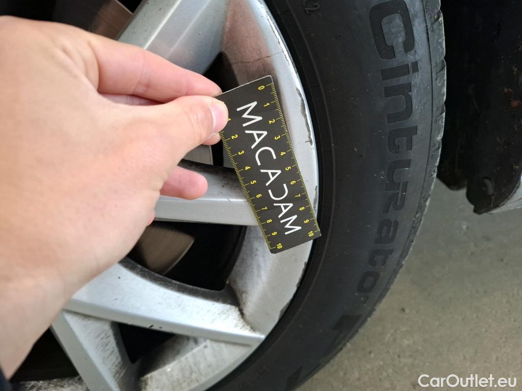  Seat  Leon SEAT  Sportstourer / 2020 / 5P / Break 2.0 TDI 150 DSG S&S Style Business #97