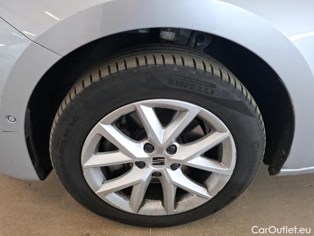  Seat  Leon SEAT  Sportstourer / 2020 / 5P / Break 2.0 TDI 150 DSG S&S Style Business #93